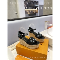 Louis Vuitton Sandals